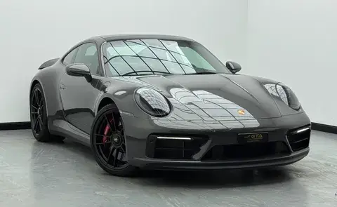 Porsche 911 Carrera GTS 2024